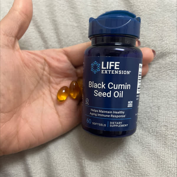 Đánh giá chi tiết Black Cumin Seed Oil của Life Extension