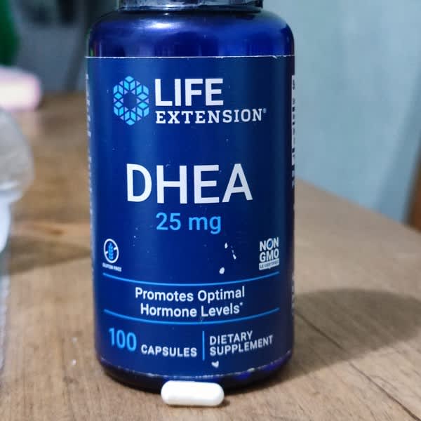 Đánh giá DHEA của Life Extension: Có thực sự hỗ trợ sức khỏe tổng thể?