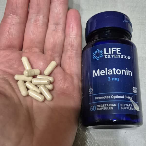 Đánh giá Melatonin của Life Extension: Giải pháp giấc ngủ tự nhiên