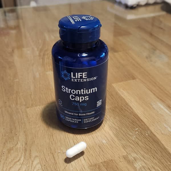 Đánh giá Strontium Caps của Life Extension có tốt không?