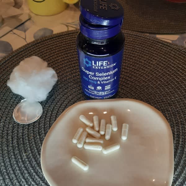 Đánh giá Super Selenium Complex của Life Extension: Công Dụng và Hiệu Quả
