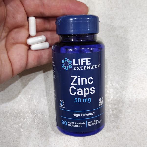 Đánh giá Zinc Caps của Life Extension: Bổ sung kẽm hiệu quả